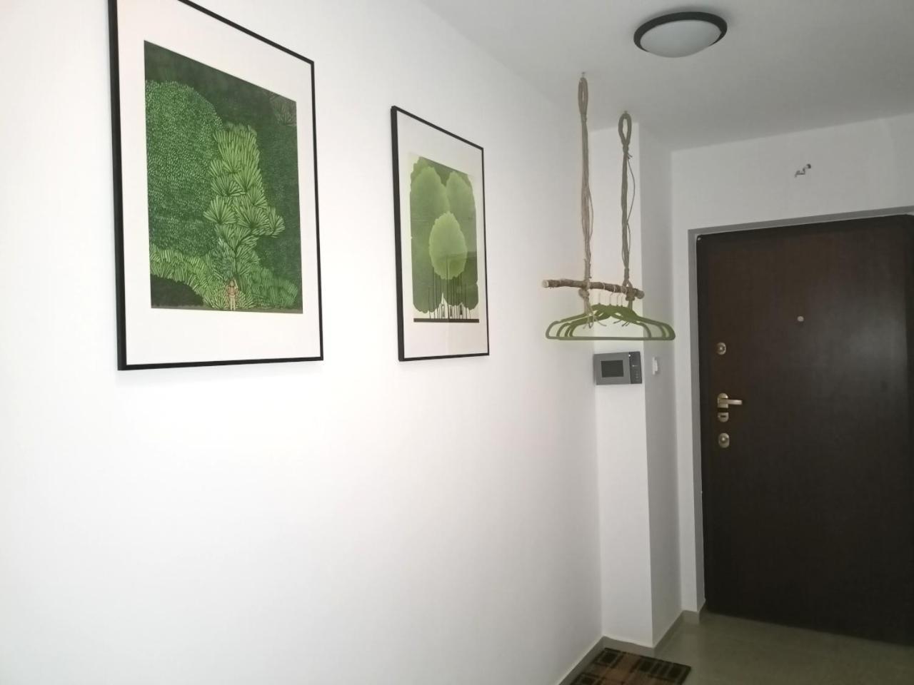 Lemuria Pokoje Hostel Chojnowska A 웨그니차 외부 사진