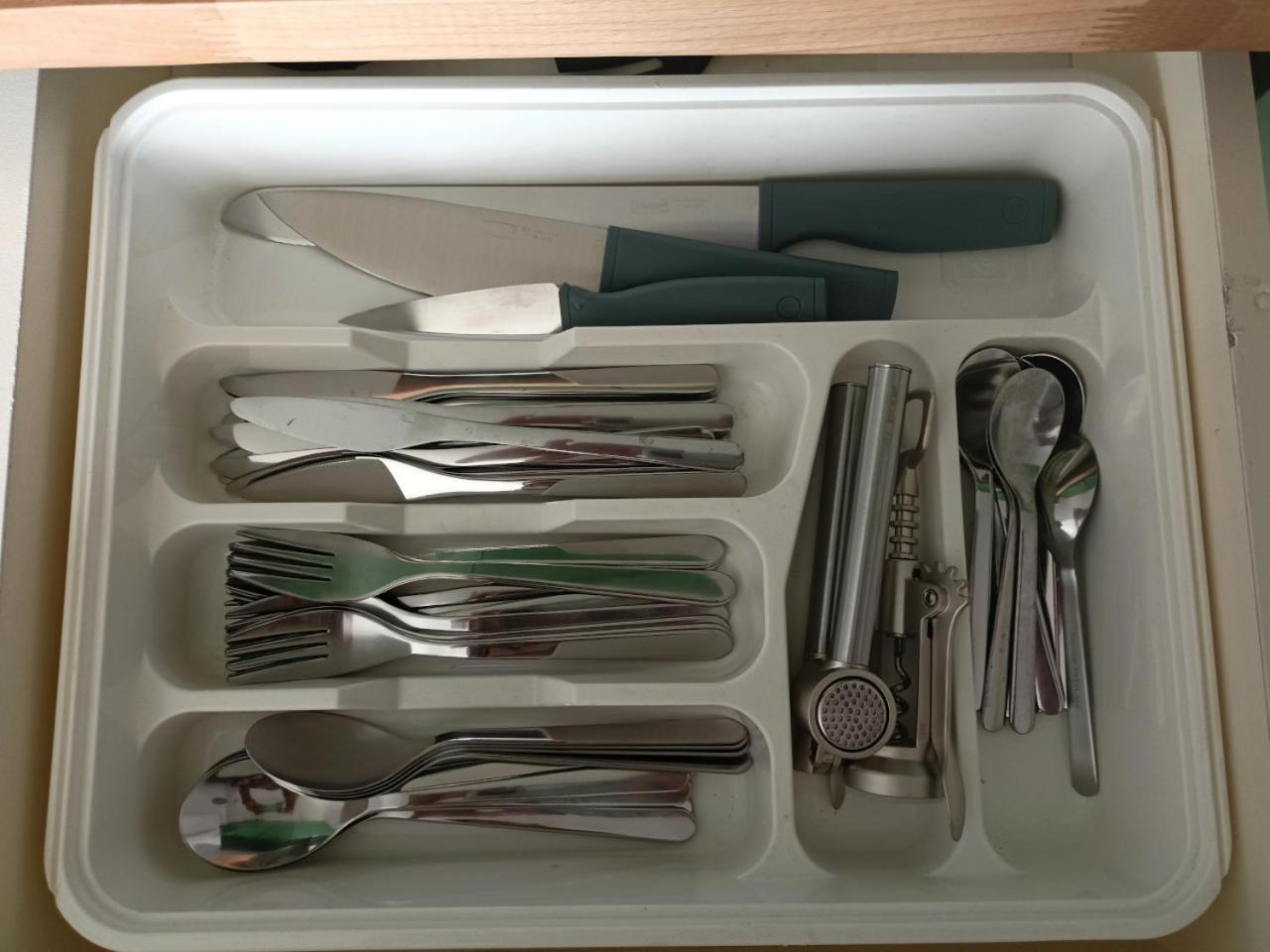 Lemuria Pokoje Hostel Chojnowska A 웨그니차 외부 사진